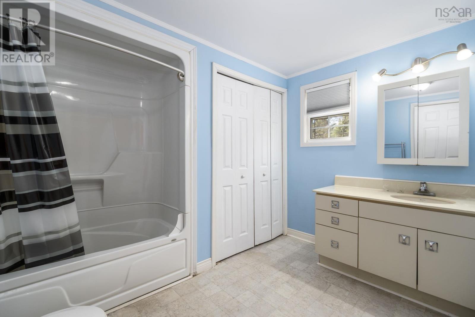 319 Myra Road, Porters Lake, Nova Scotia  B3E 1G2 - Photo 14 - 202526849