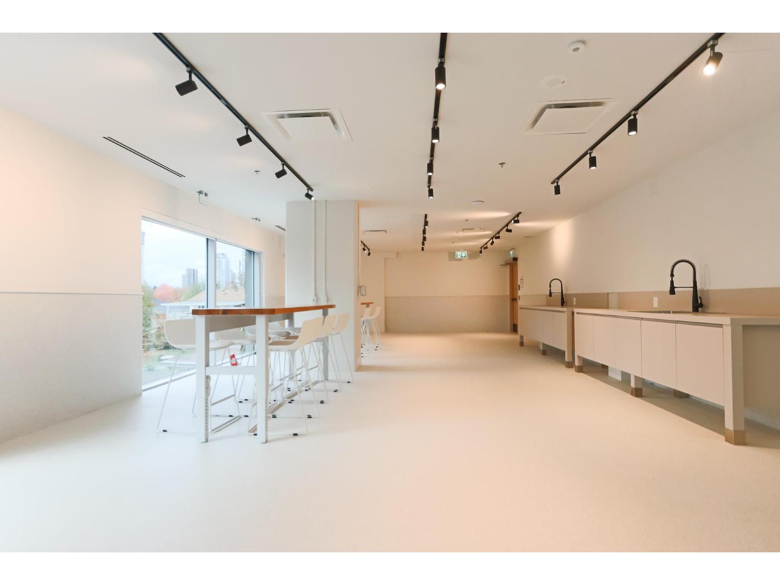 1007 13573 98a Avenue, Surrey, British Columbia  V3T 0X1 - Photo 6 - R3064956