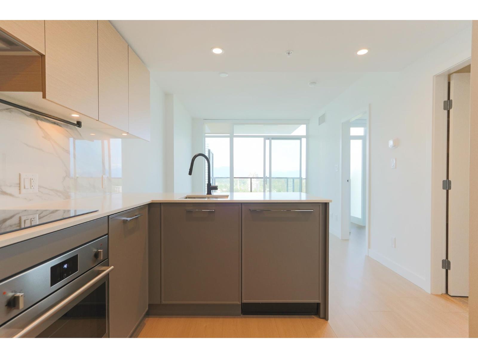 2103 13745 Georgejunction, Surrey, British Columbia  V3T 0V8 - Photo 3 - R3064957