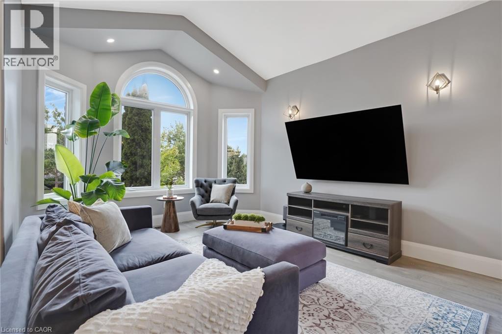 34 Woodcrest Court, Kitchener, Ontario N2P 2K2 - Photo 11 - 40785788