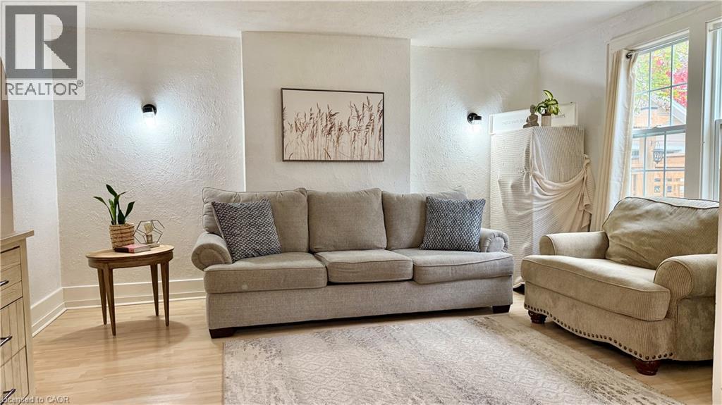 8 Mcnab Street W, Port Dover, Ontario  N0A 1N0 - Photo 10 - 40785741