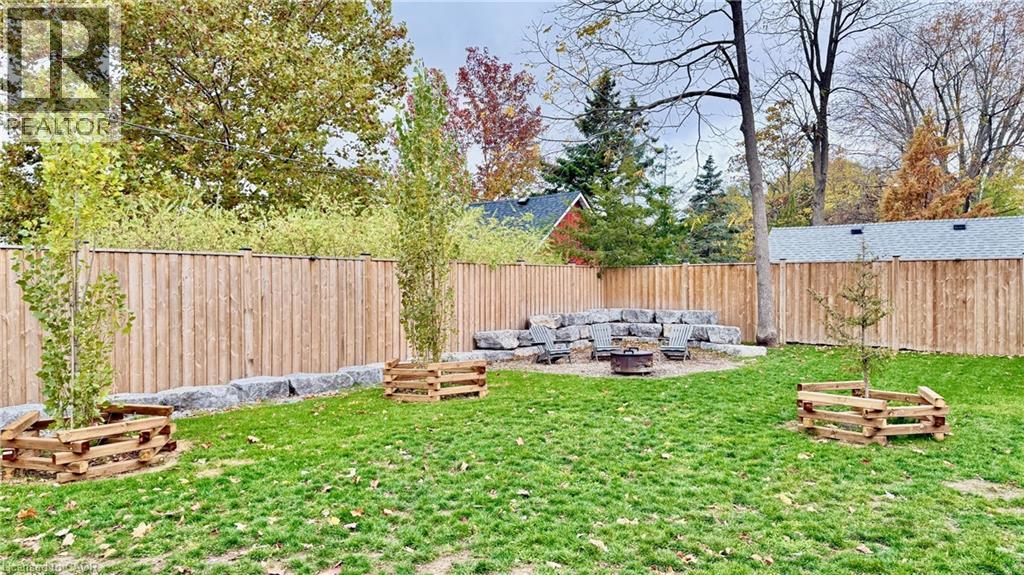 8 Mcnab Street W, Port Dover, Ontario  N0A 1N0 - Photo 28 - 40785741