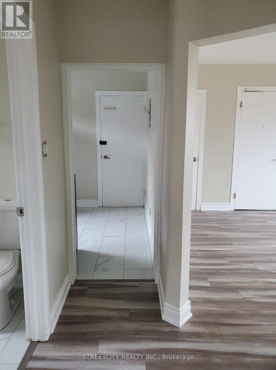 191 Broadway Street, Mississauga, Ontario L5M 1H8 - Photo 11 - W12510870