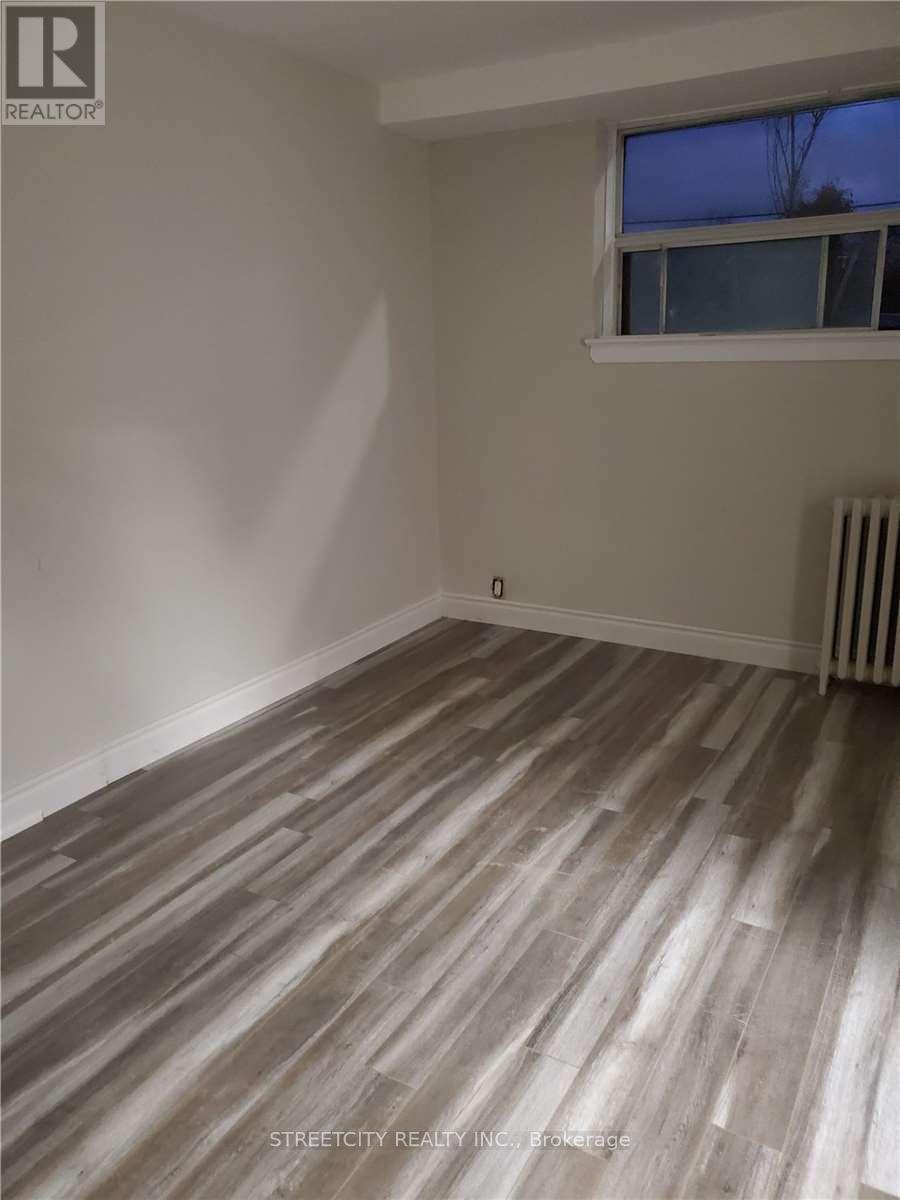 191 Broadway Street, Mississauga, Ontario L5M 1H8 - Photo 16 - W12510870