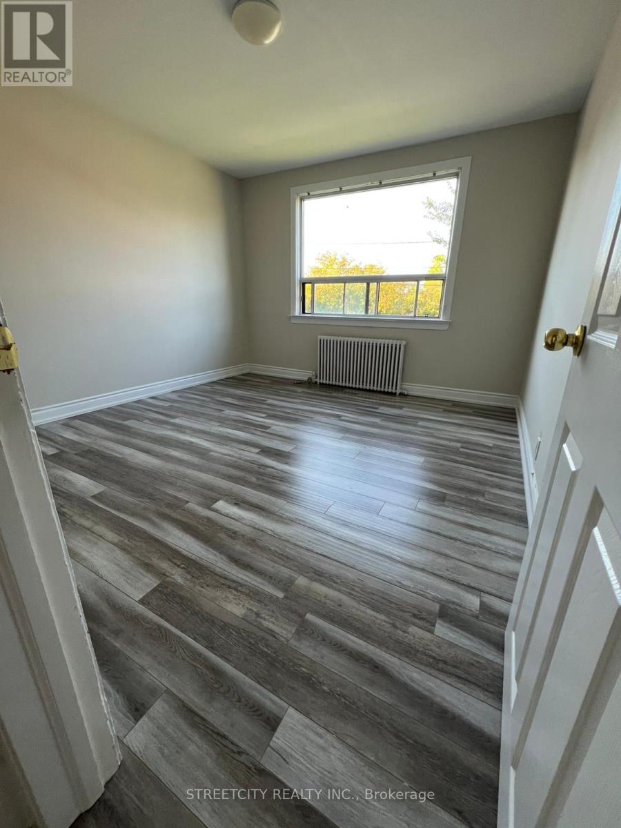 191 Broadway Street, Mississauga, Ontario L5M 1H8 - Photo 31 - W12510870