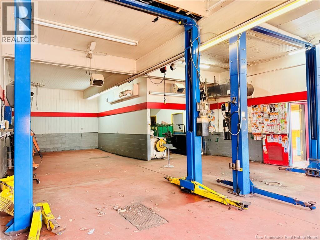 1814 Water Street, Chatham, New Brunswick  E1N 1B7 - Photo 14 - NB129647