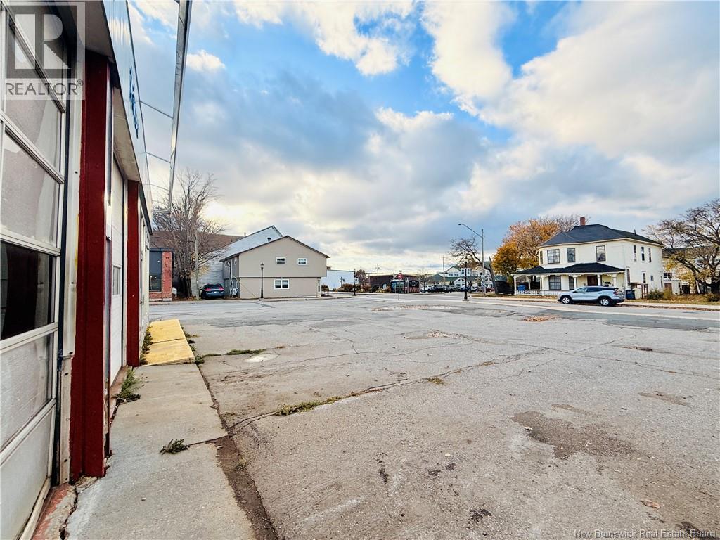 1814 Water Street, Chatham, New Brunswick  E1N 1B7 - Photo 8 - NB129647