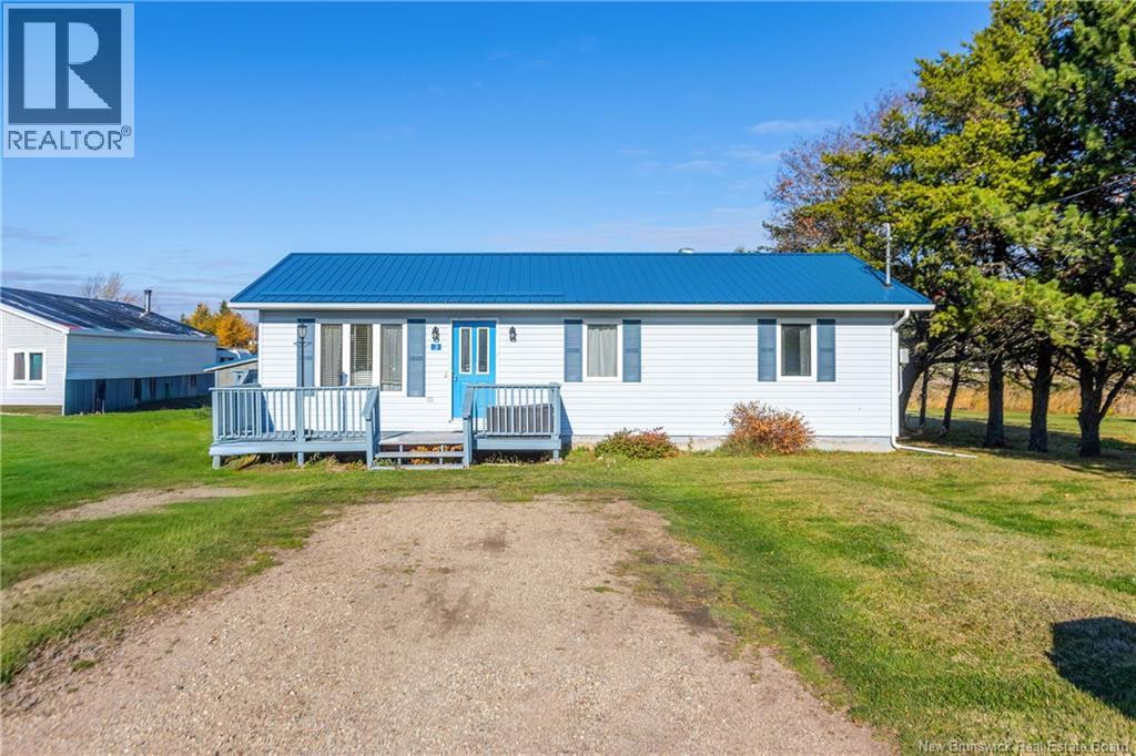 3 Birch Street, Port Elgin, New Brunswick  E4M 2B9 - Photo 3 - NB129492