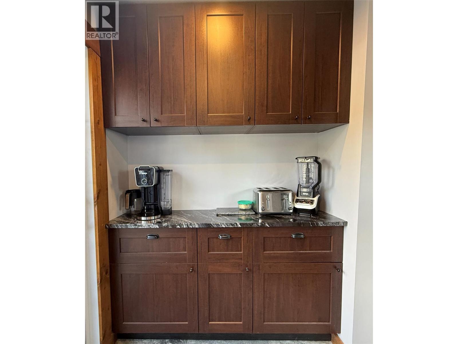 205 Otis Street, Kimberley, British Columbia V1A 1V4 - Photo 12 - 10363081