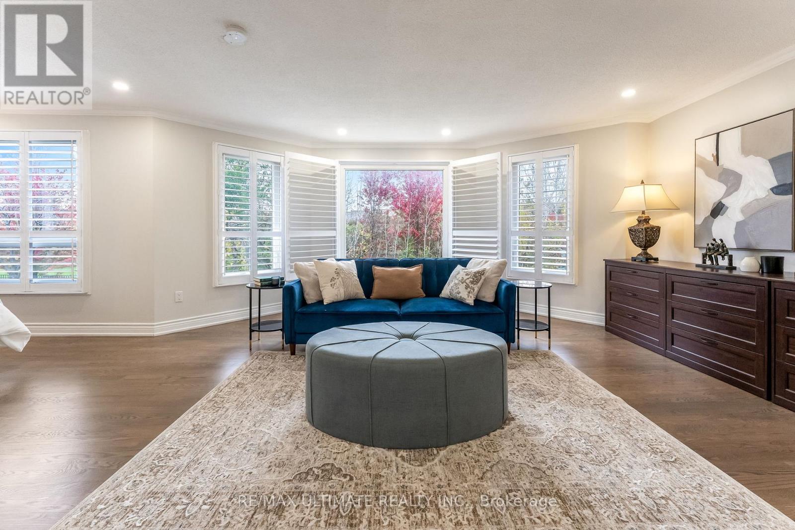 1689 Copseholm Trail, Mississauga, Ontario  L4W 2C1 - Photo 24 - W12479661