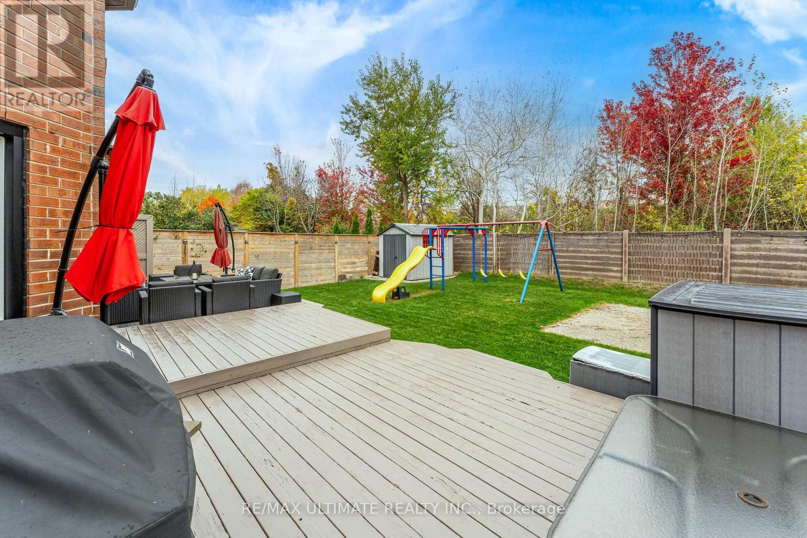 1689 Copseholm Trail, Mississauga, Ontario  L4W 2C1 - Photo 43 - W12479661