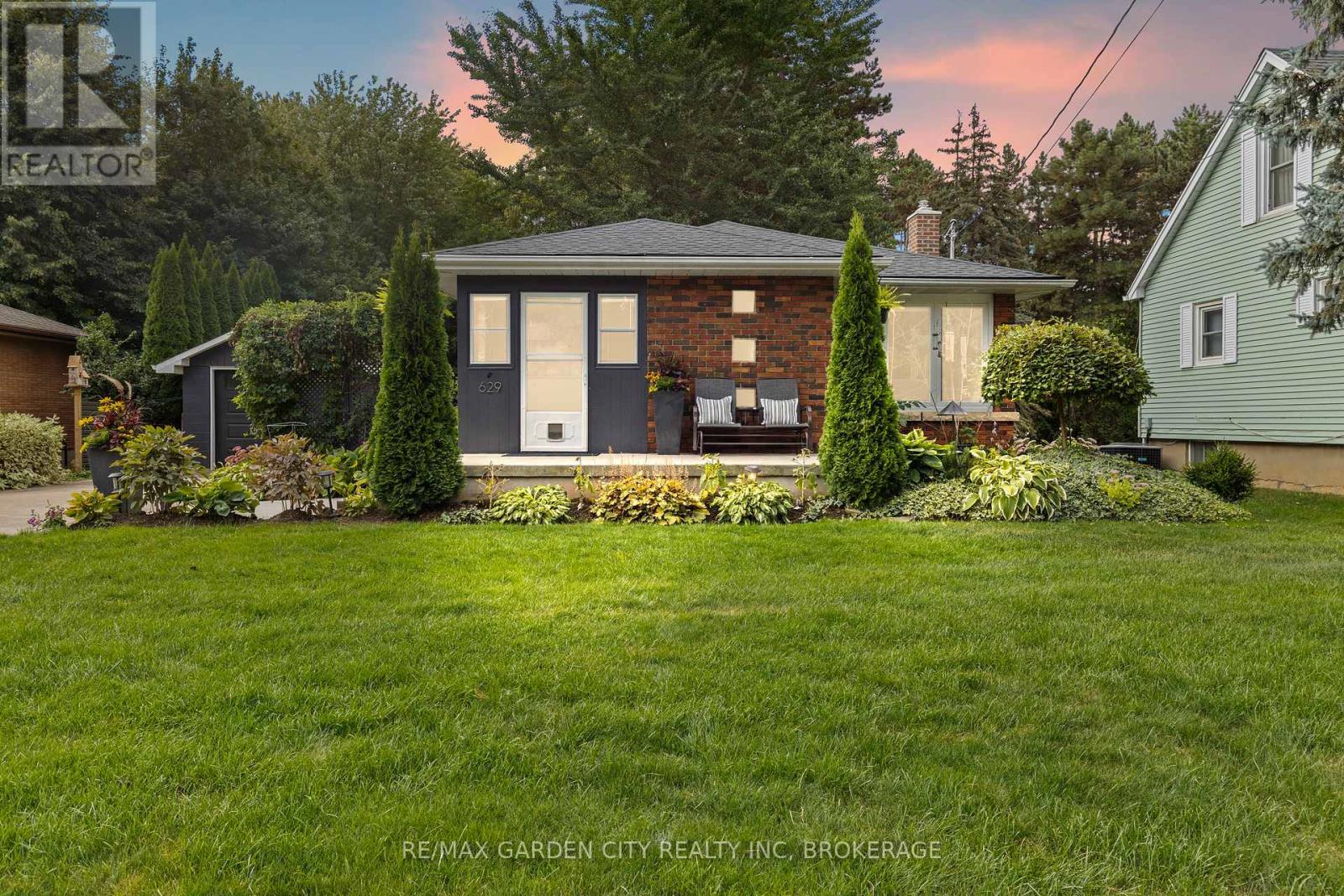 Property at 629 PENNER STREET image 3