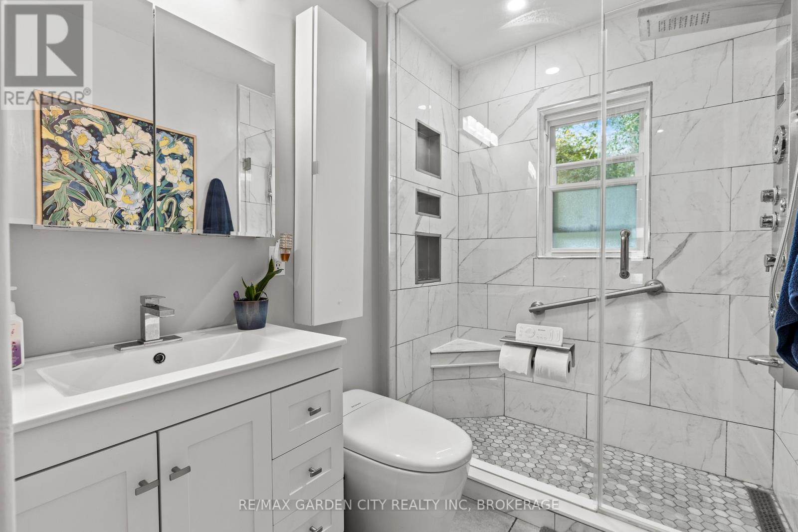 629 Penner Street, Niagara-On-The-Lake, Ontario L0S 1T0 - Photo 26 - X12425385