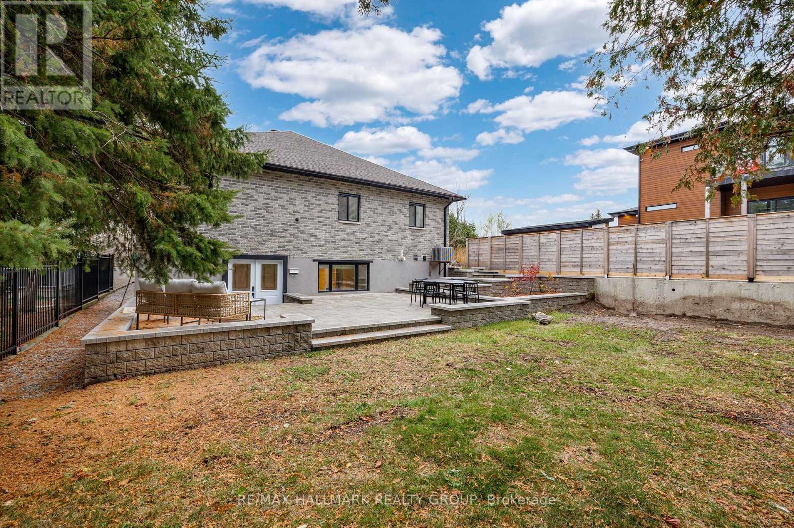 7 Bachman Terrace, Ottawa, Ontario  K2L 1W2 - Photo 45 - X12510926