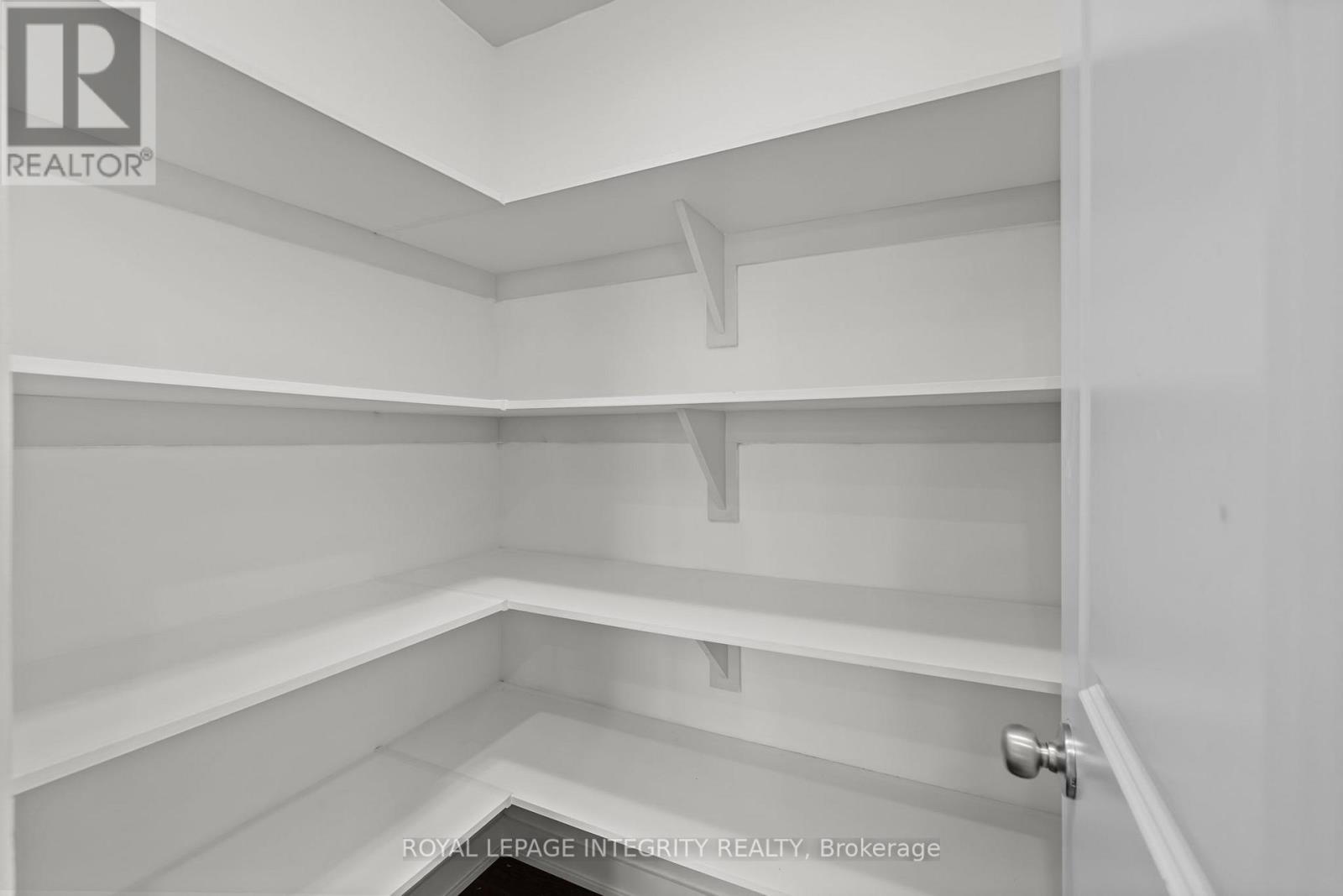 893 Sendero Way, Ottawa, Ontario  K2S 2W8 - Photo 10 - X12510936