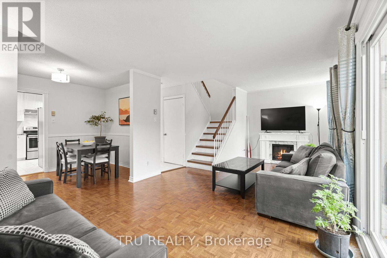 37 - 24 Compata Way, Ottawa, Ontario  K1B 4W9 - Photo 10 - X12510974