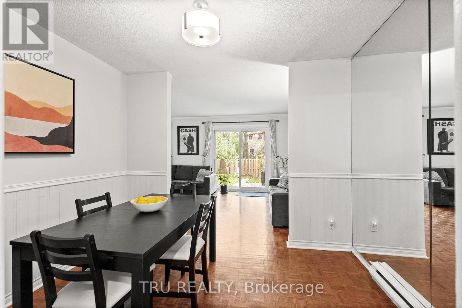 37 - 24 Compata Way, Ottawa, Ontario  K1B 4W9 - Photo 11 - X12510974