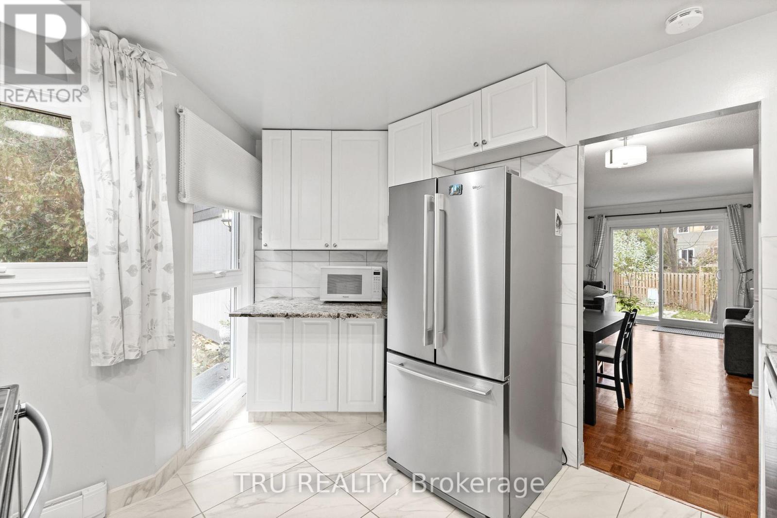 37 - 24 Compata Way, Ottawa, Ontario  K1B 4W9 - Photo 13 - X12510974