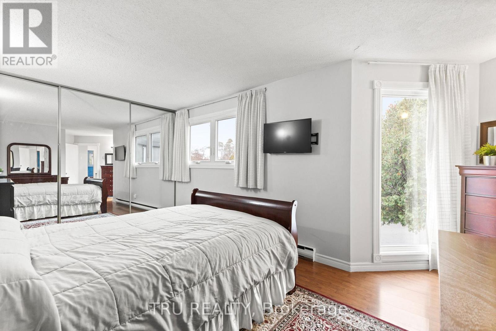 37 - 24 Compata Way, Ottawa, Ontario  K1B 4W9 - Photo 19 - X12510974