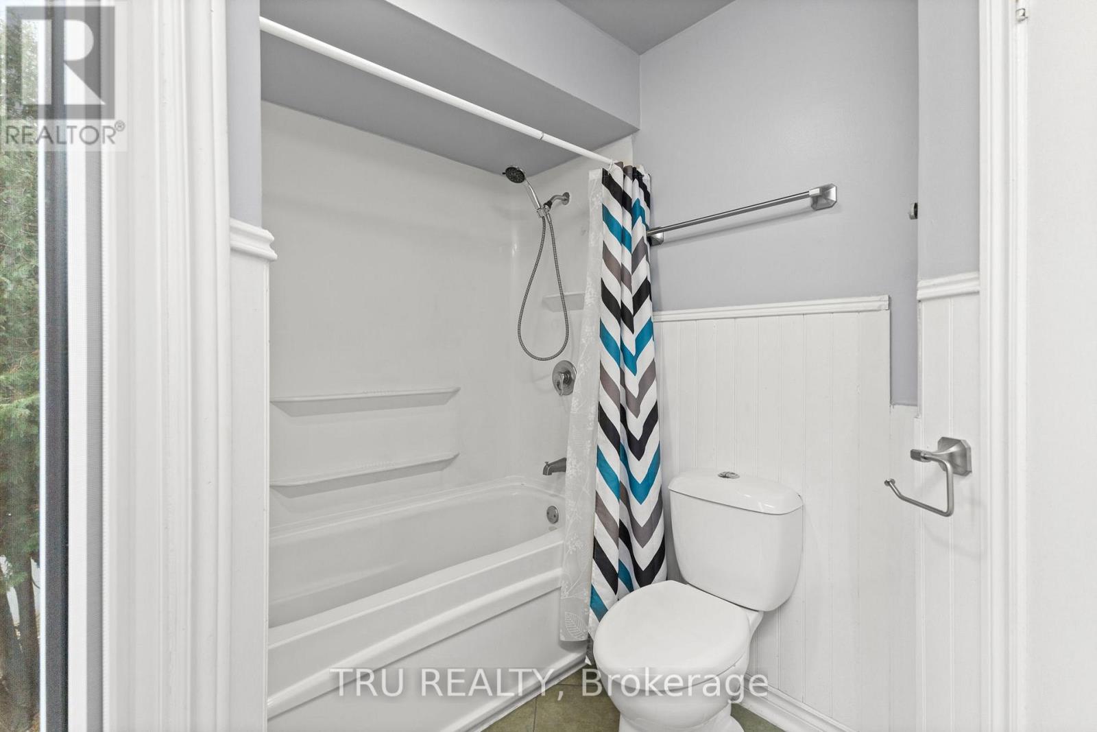 37 - 24 Compata Way, Ottawa, Ontario  K1B 4W9 - Photo 28 - X12510974