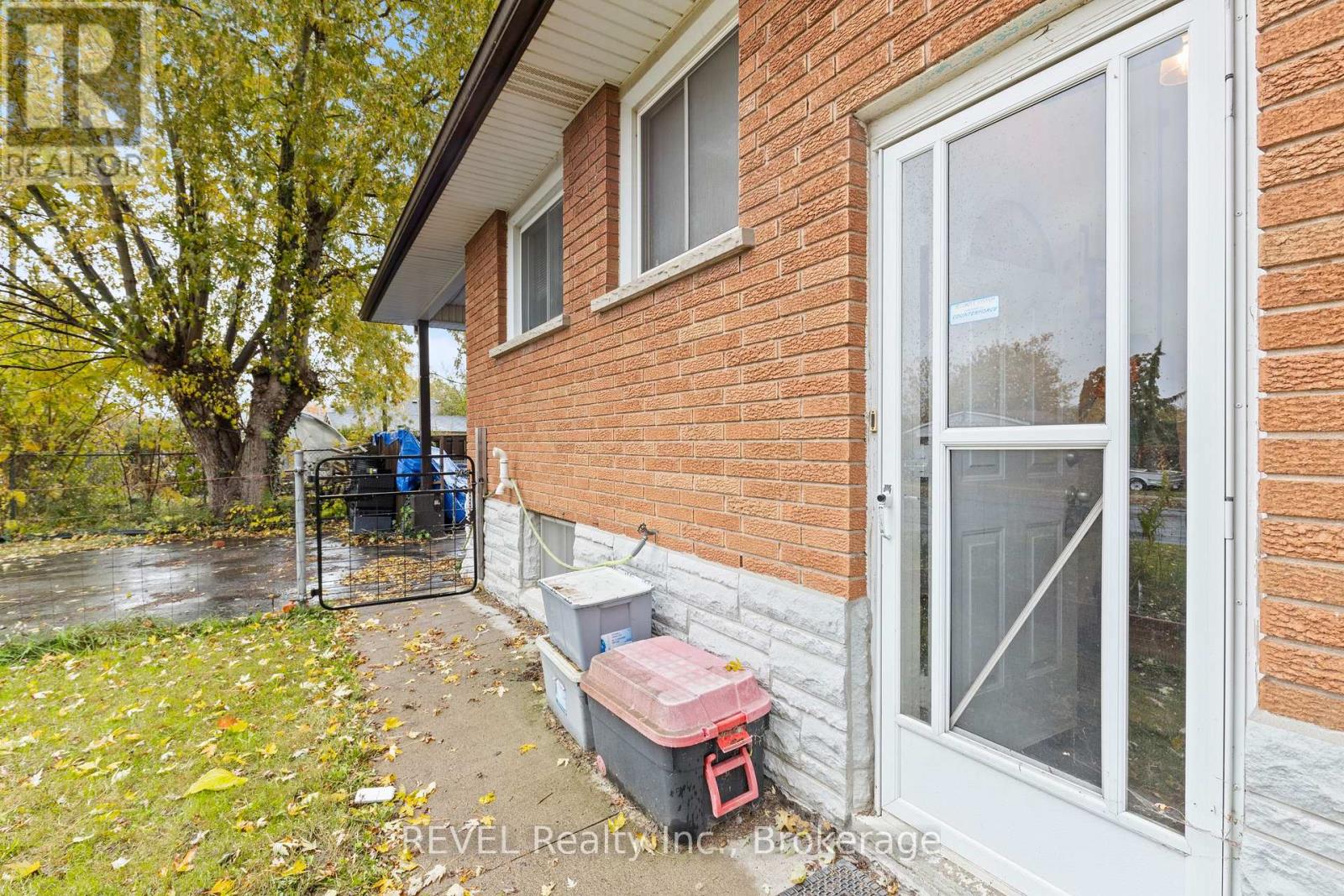 203 Kilgour Avenue, Welland, Ontario L3C 2R1 - Photo 26 - X12510910