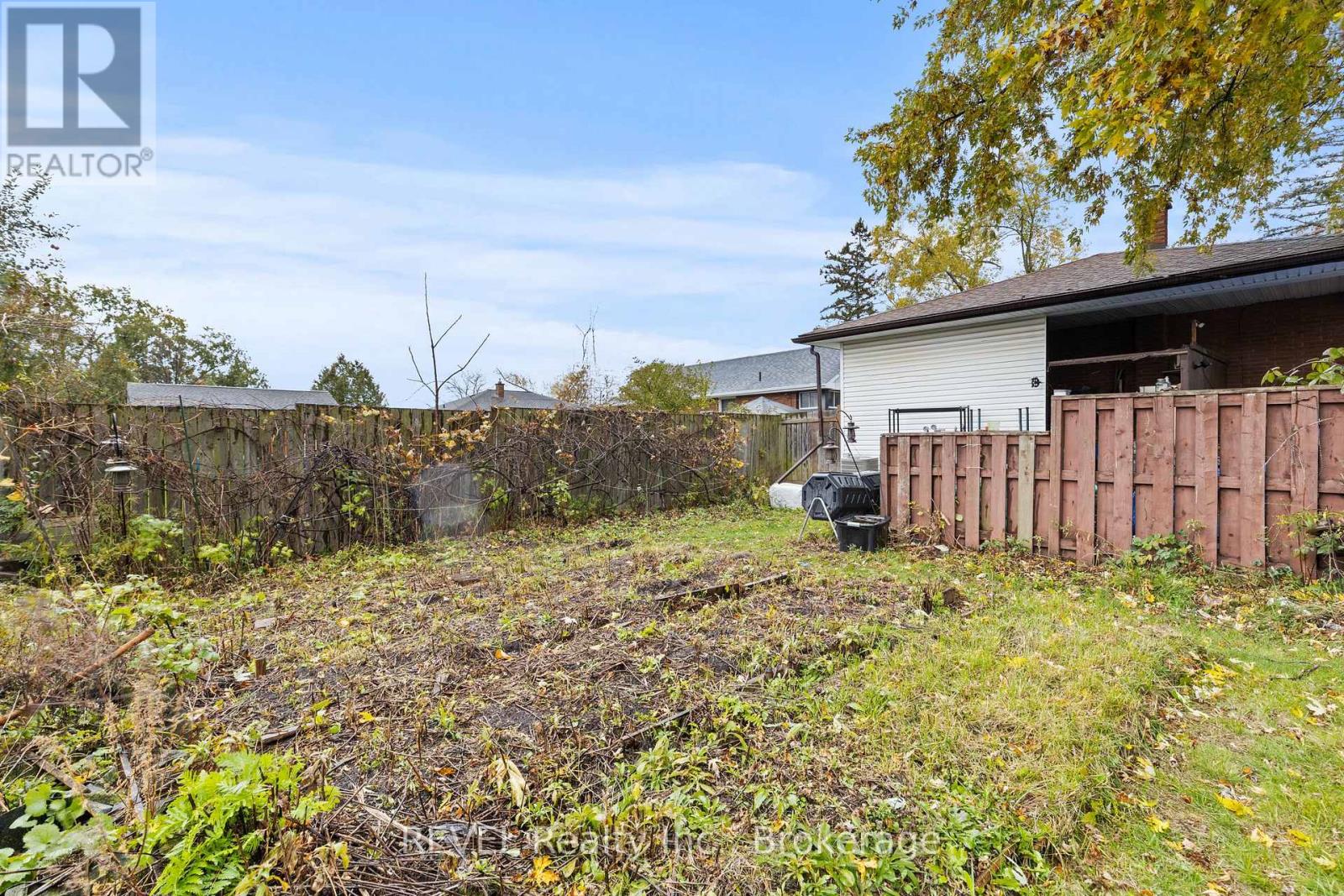 203 Kilgour Avenue, Welland, Ontario L3C 2R1 - Photo 29 - X12510910