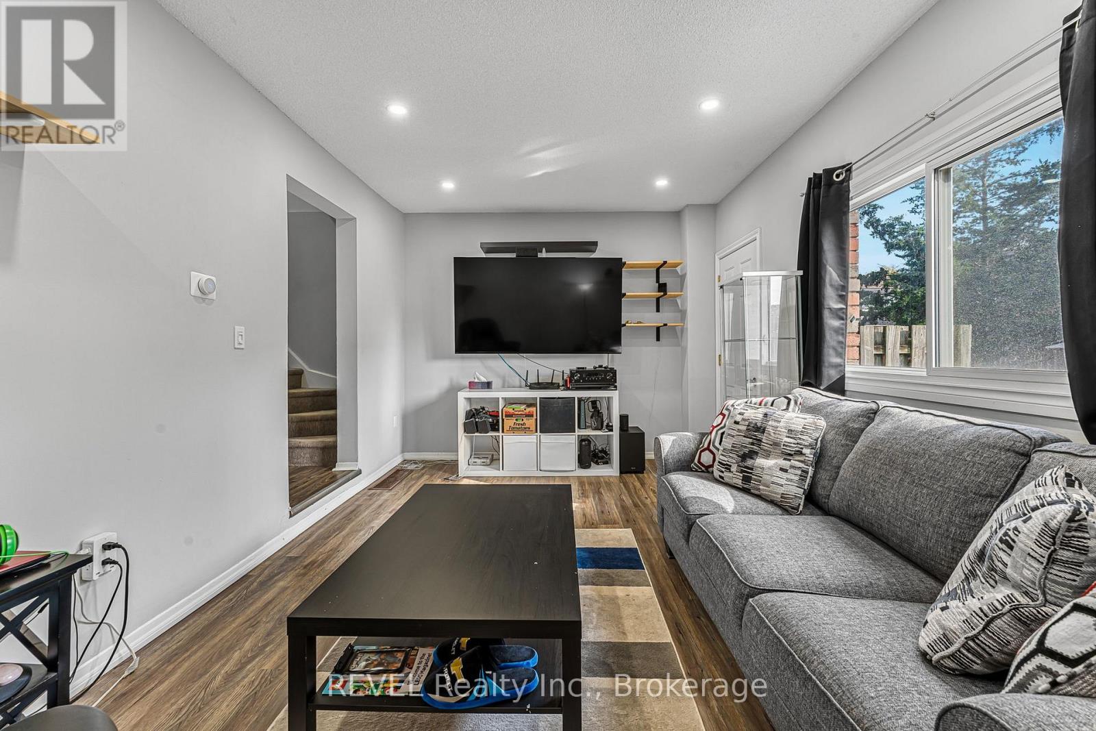 254 - 195 Denistoun Street, Welland, Ontario  L3C 6J6 - Photo 13 - X12510912