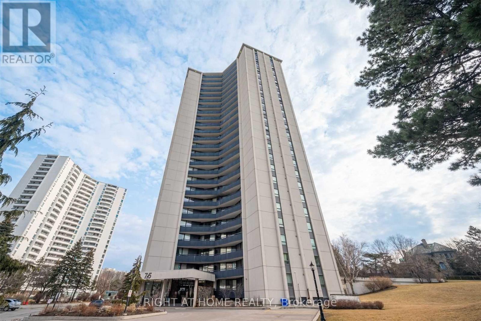 2005 - 75 GRAYDON HALL DRIVE, Toronto, Ontario