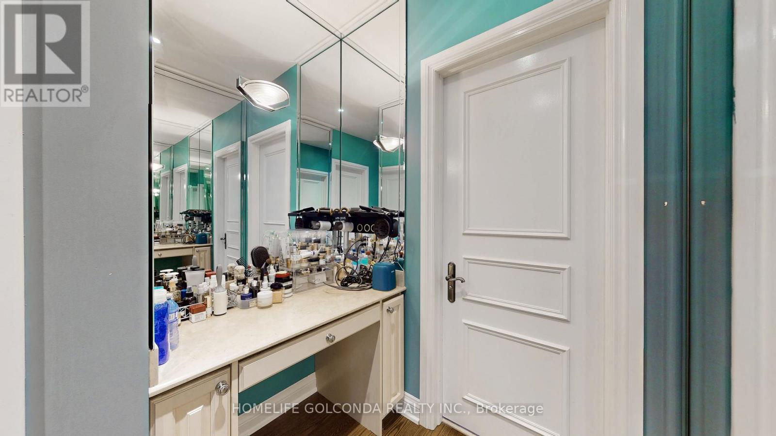 164 Owen Boulevard, Toronto, Ontario  M2P 1G7 - Photo 26 - C12510928