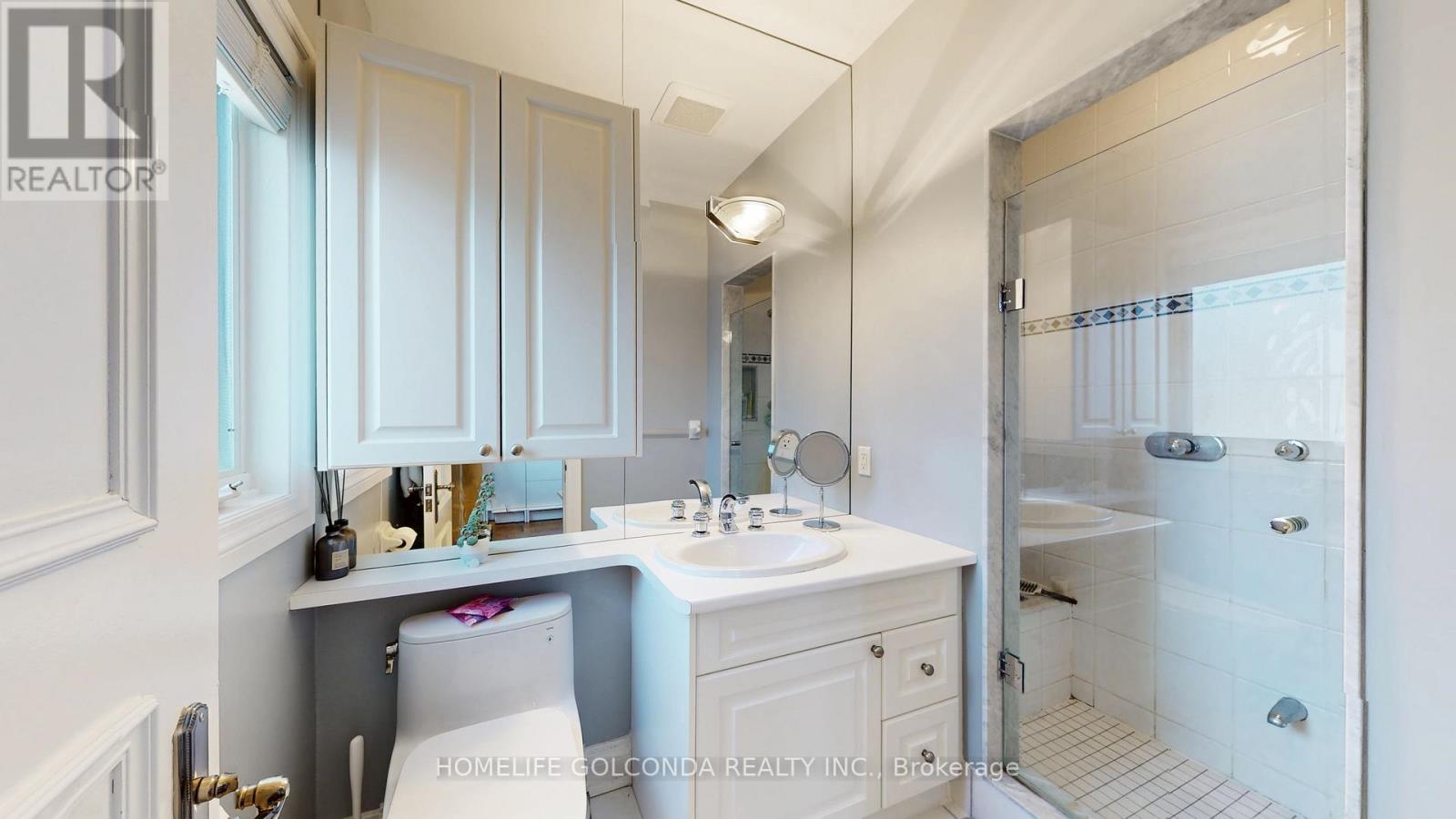 164 Owen Boulevard, Toronto, Ontario  M2P 1G7 - Photo 29 - C12510928