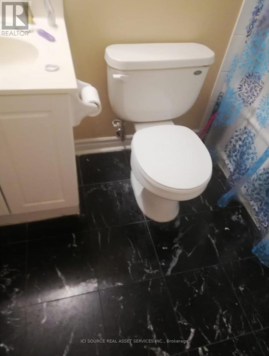 1807 - 8 Rean Drive, Toronto, Ontario  M2K 3B9 - Photo 13 - C12510940