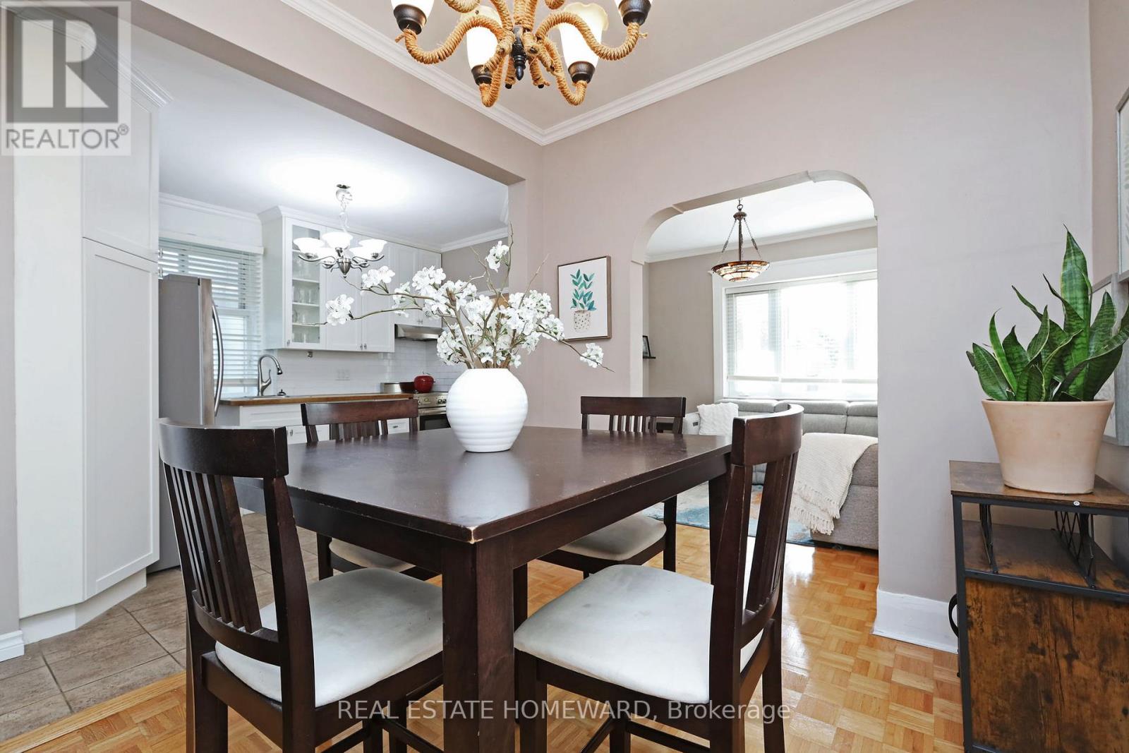 179 Woodfield Road, Toronto, Ontario  M4L 2W8 - Photo 9 - E12510908