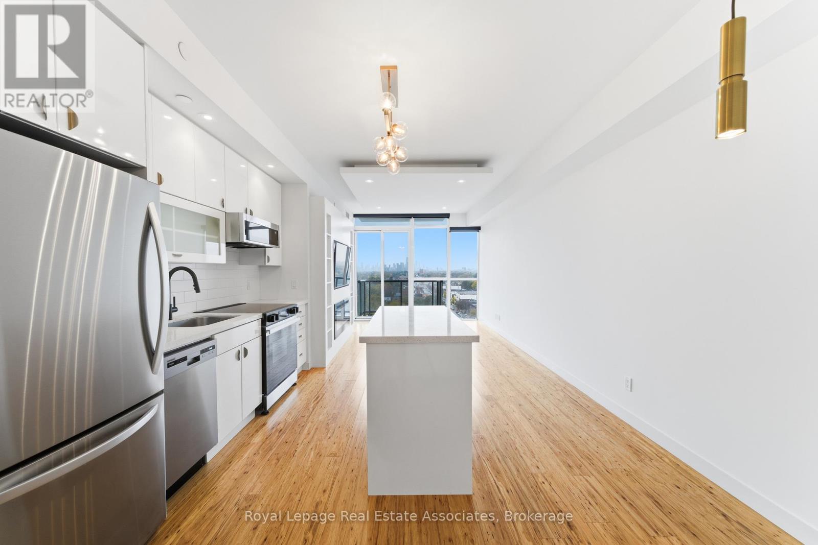 915 - 2055 Danforth Avenue, Toronto, Ontario  M4C 1J8 - Photo 3 - E12510918