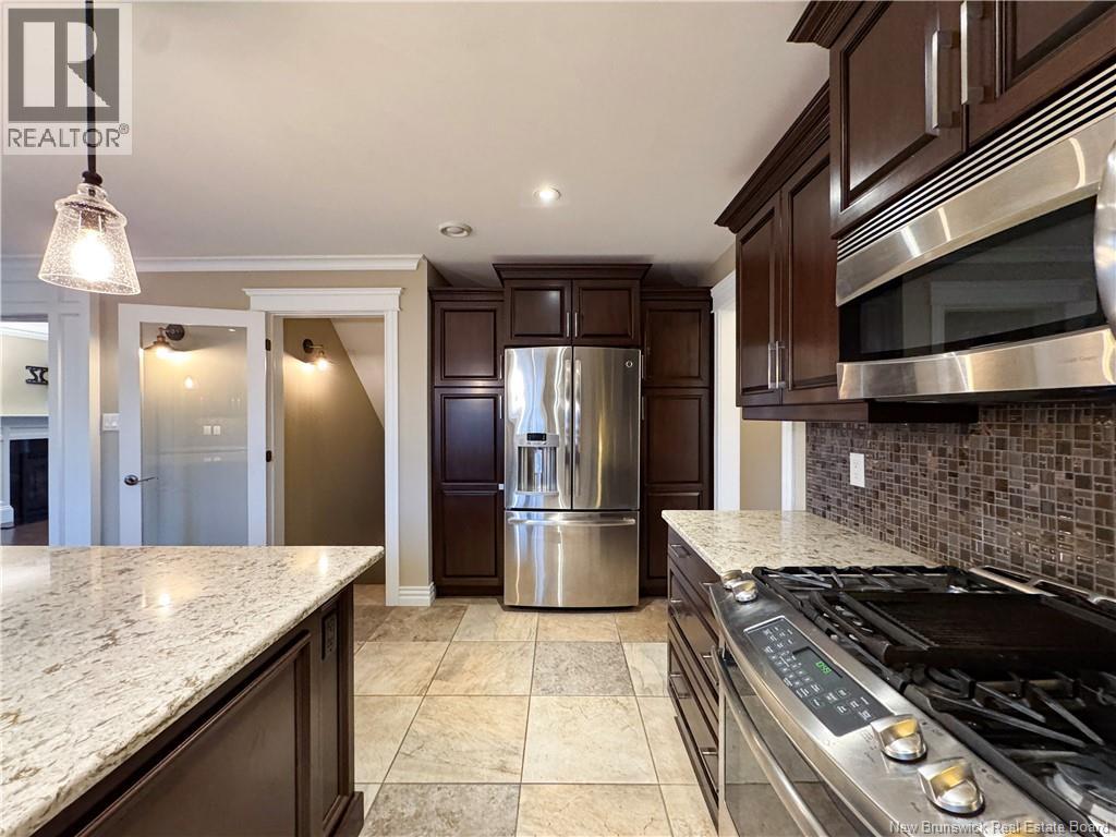 145 Amiens Drive, Moncton, New Brunswick  E1G 5R5 - Photo 11 - NB129634