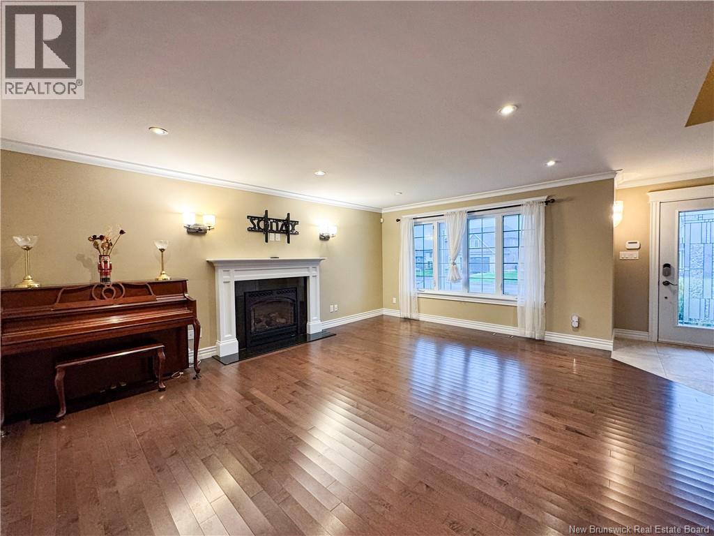 145 Amiens Drive, Moncton, New Brunswick  E1G 5R5 - Photo 4 - NB129634