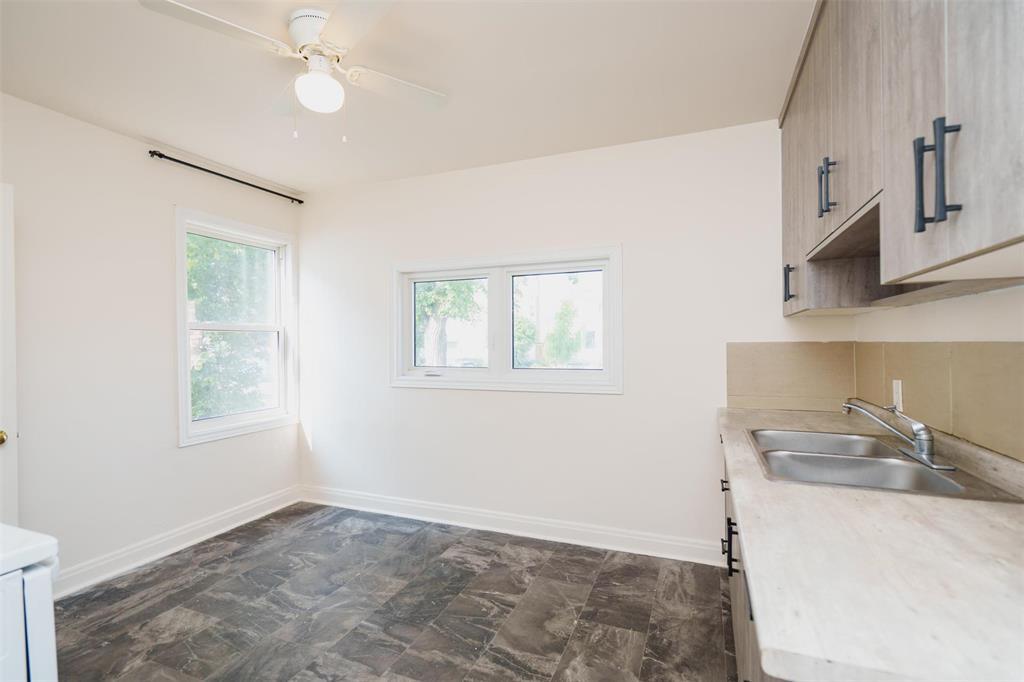 845 Dominion Street, Winnipeg, Manitoba  R3G 2N5 - Photo 6 - 202527867