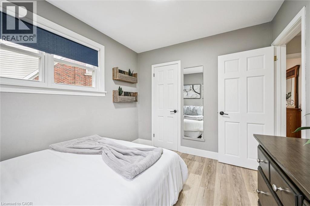 36 Englewood Place, Kitchener, Ontario  N2H 4S6 - Photo 17 - 40785512