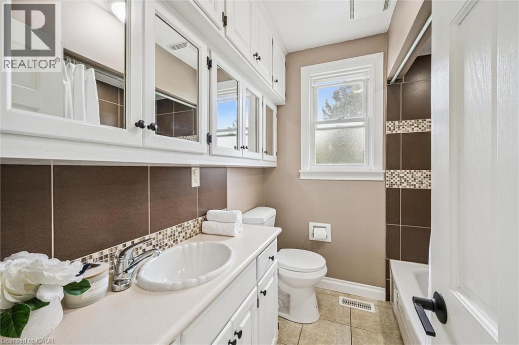 36 Englewood Place, Kitchener, Ontario  N2H 4S6 - Photo 20 - 40785512