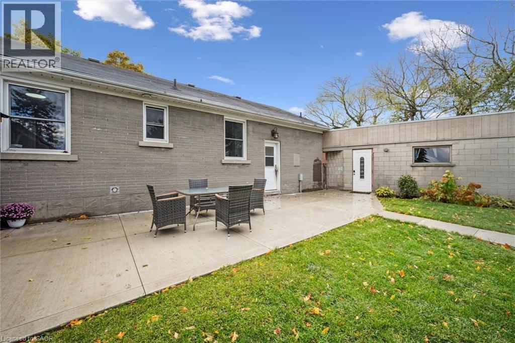 36 Englewood Place, Kitchener, Ontario  N2H 4S6 - Photo 33 - 40785512