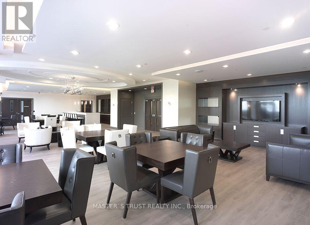 739 - 7171 Yonge Street, Markham, Ontario  L3T 0C5 - Photo 16 - N12510882