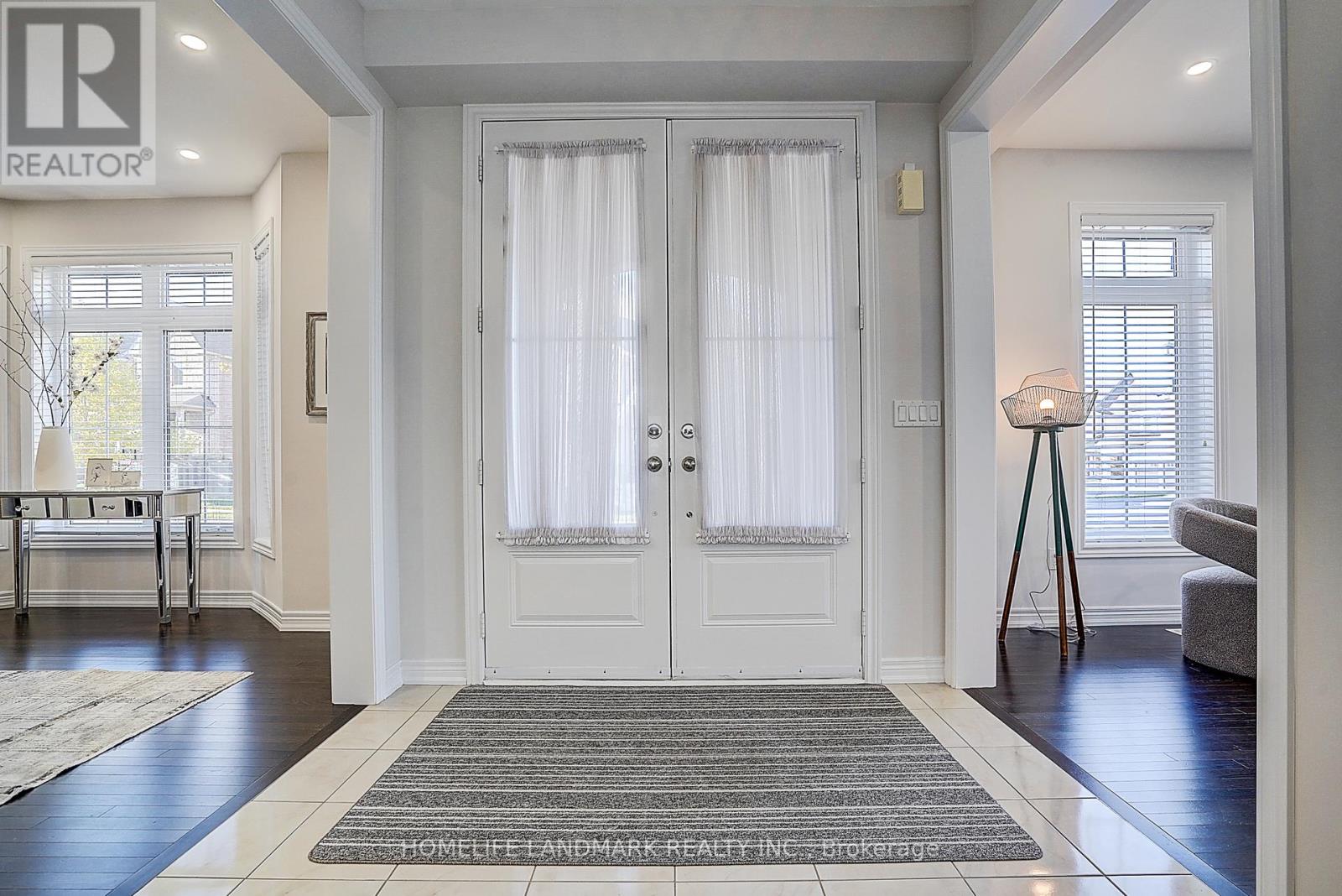 174 Sharon Creek Drive, East Gwillimbury, Ontario  L9N 0P9 - Photo 11 - N12510894