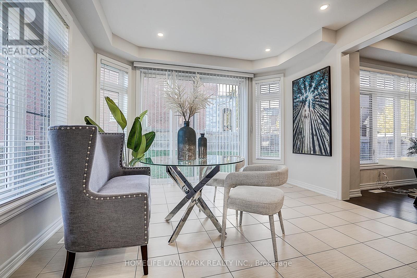 174 Sharon Creek Drive, East Gwillimbury, Ontario  L9N 0P9 - Photo 31 - N12510894