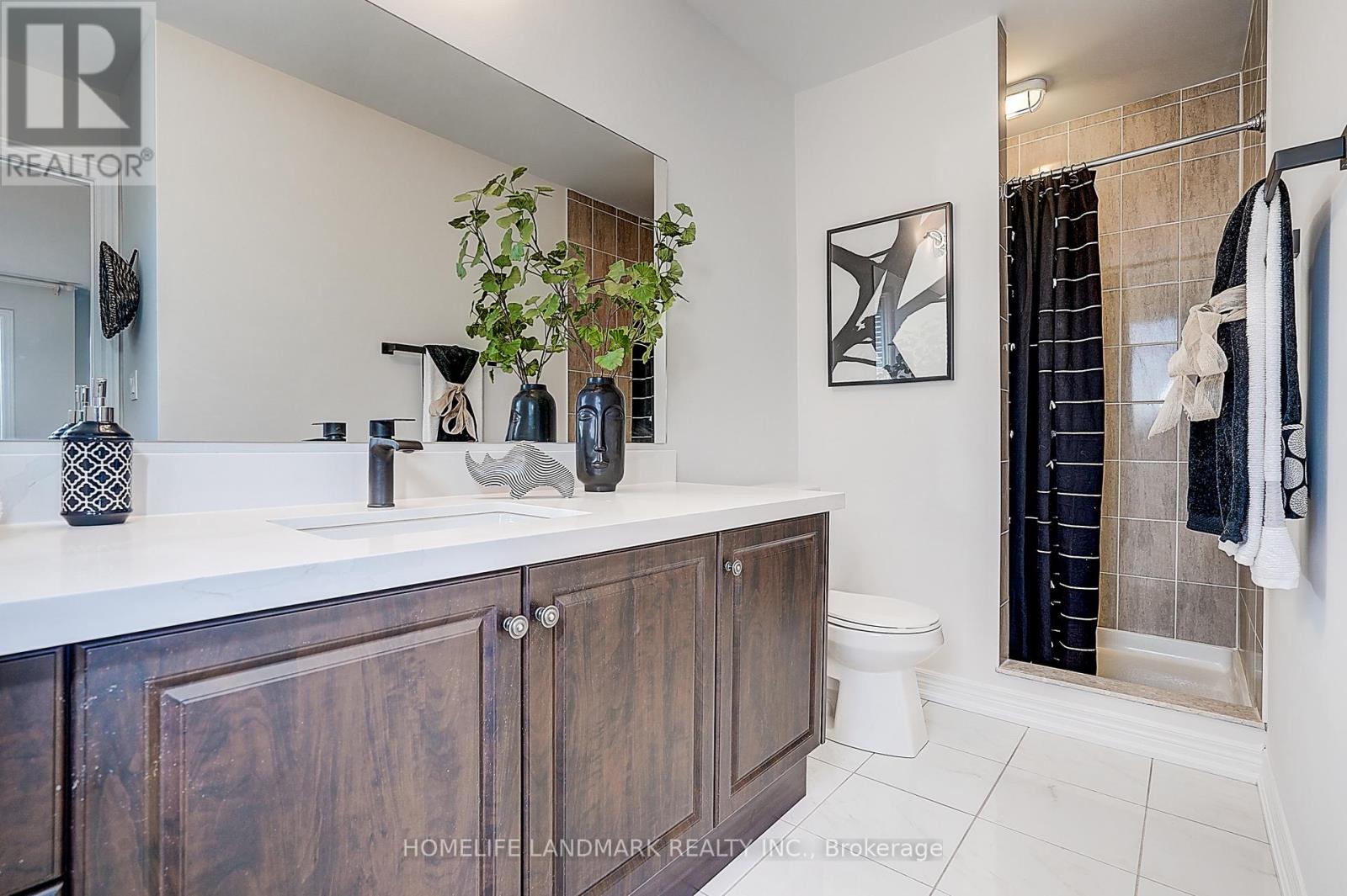 174 Sharon Creek Drive, East Gwillimbury, Ontario  L9N 0P9 - Photo 48 - N12510894