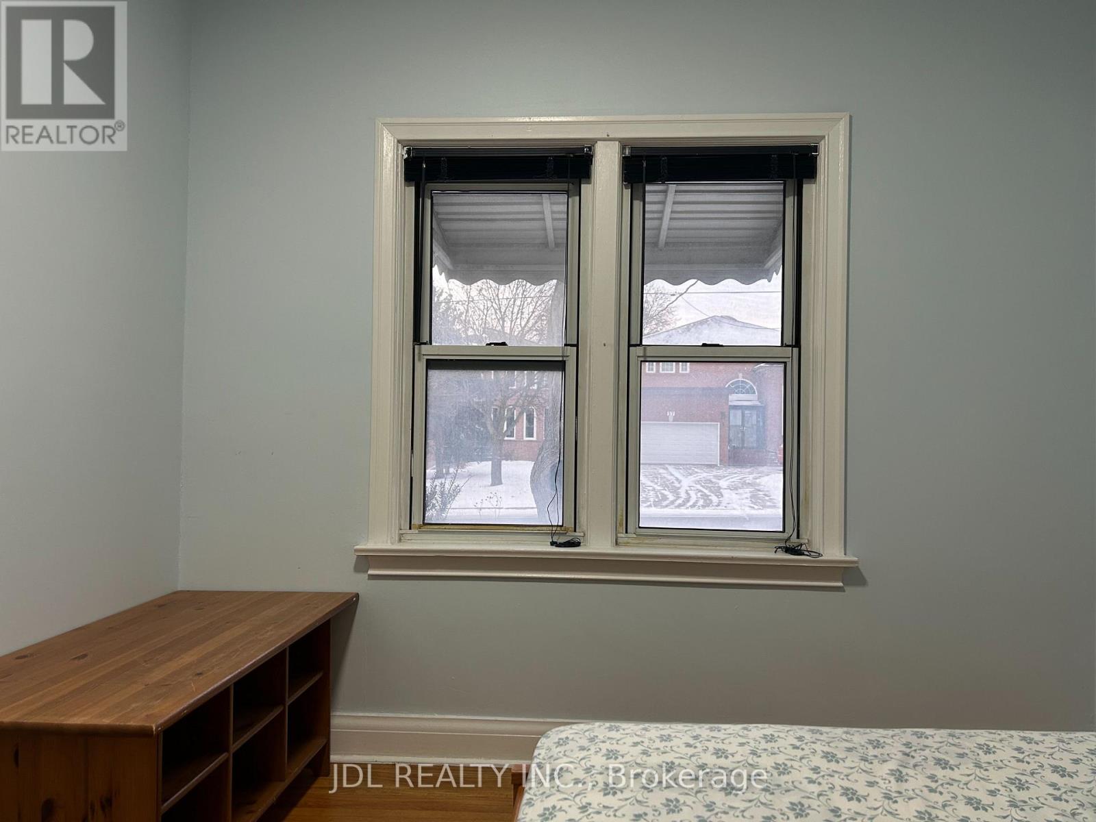 Main Floor - 58 Grandview Ave Avenue, Markham, Ontario  L3T 1H2 - Photo 2 - N12510960