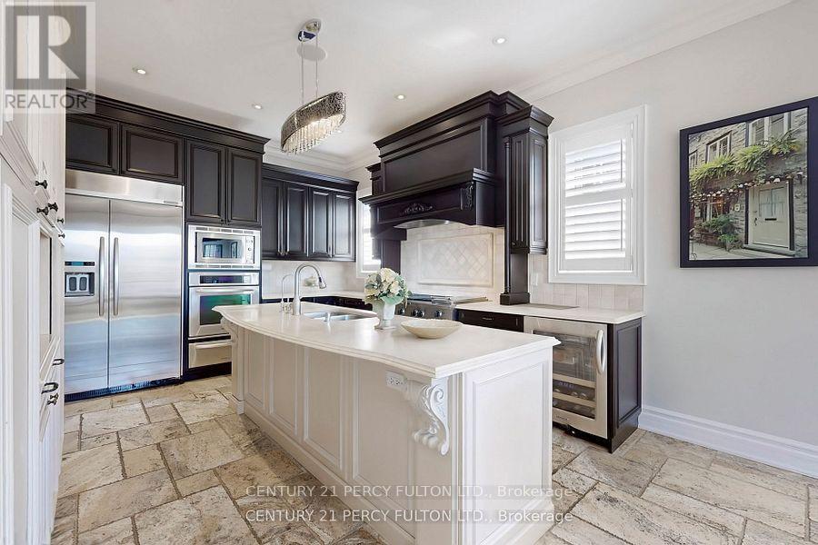 19 Sir Giancarlo Court, Vaughan, Ontario  L6A 0C6 - Photo 16 - N12510970