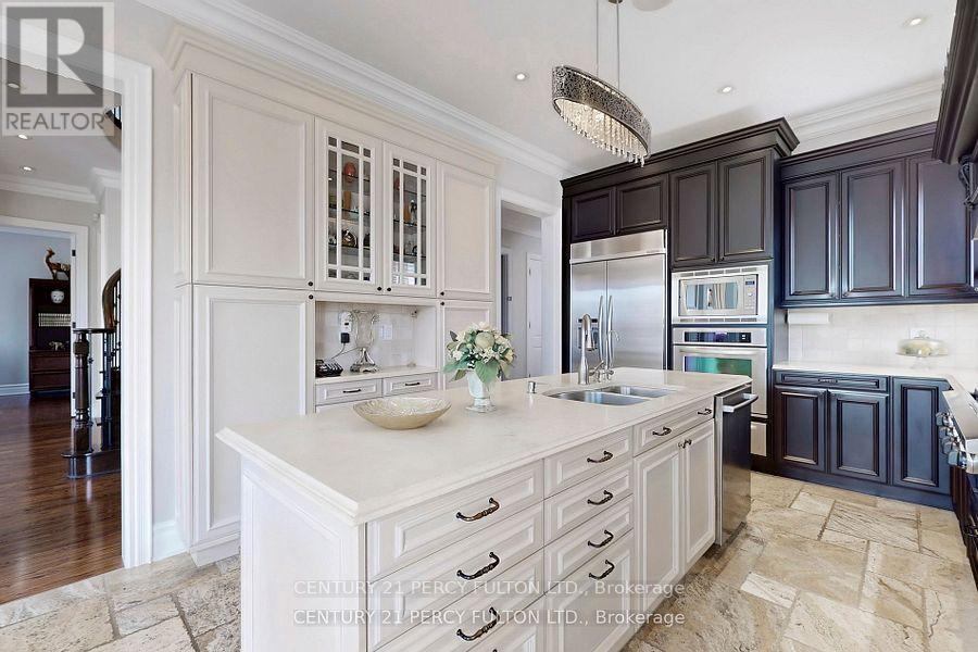 19 Sir Giancarlo Court, Vaughan, Ontario  L6A 0C6 - Photo 18 - N12510970