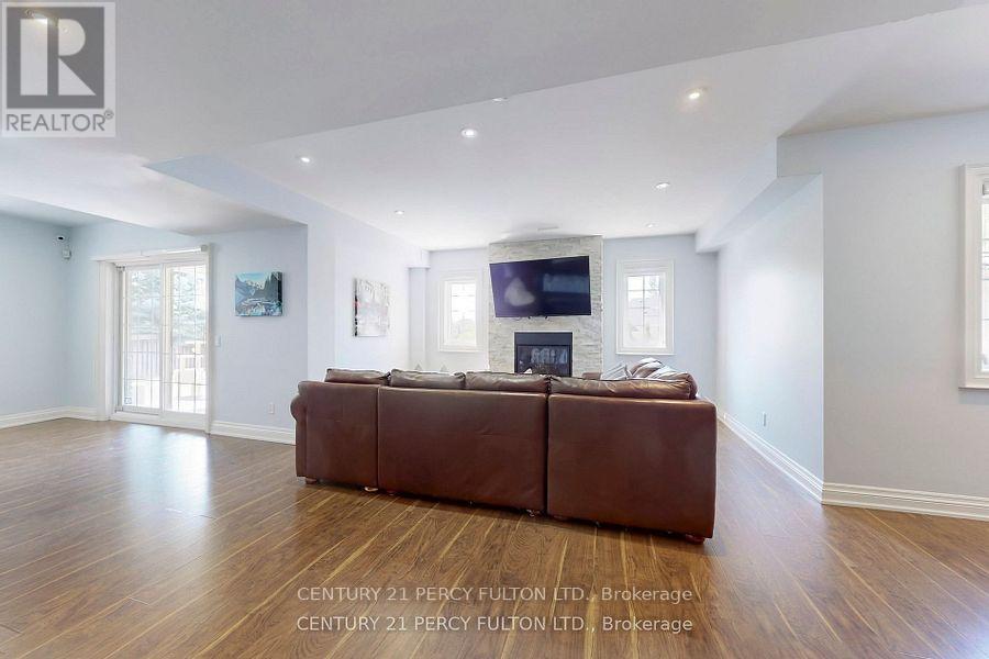 19 Sir Giancarlo Court, Vaughan, Ontario  L6A 0C6 - Photo 28 - N12510970