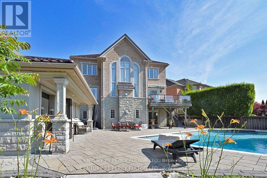 19 Sir Giancarlo Court, Vaughan, Ontario  L6A 0C6 - Photo 4 - N12510970