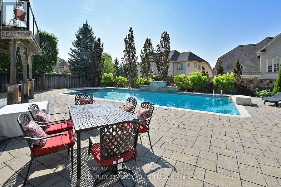 19 Sir Giancarlo Court, Vaughan, Ontario  L6A 0C6 - Photo 8 - N12510970