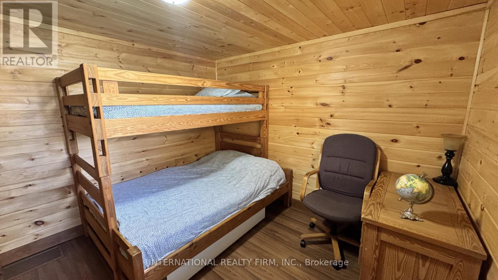 98 33rd Street N, Wasaga Beach, Ontario  L9Z 2B9 - Photo 14 - S12510890